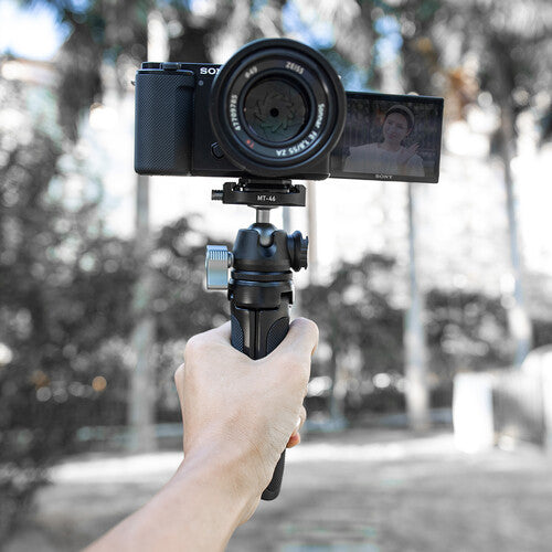 Ulanzi MT-46 F38 Quick Shoe Aluminum Tripod with 360Ã‚Â° Ball Head