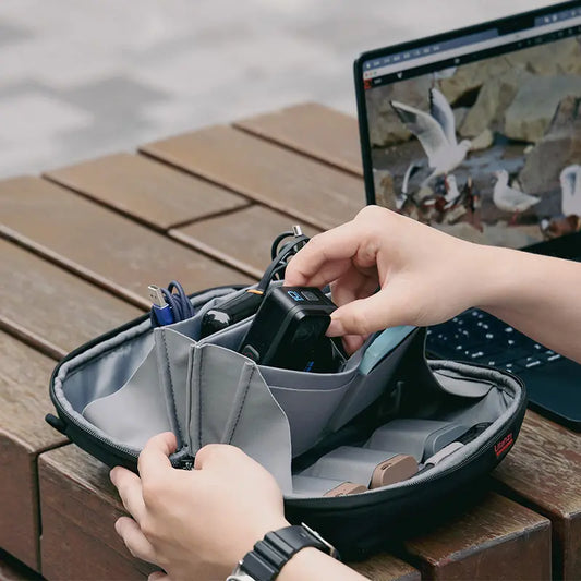Ulanzi BP06 Tracker Tech Pouch Mini – Compact Organizer